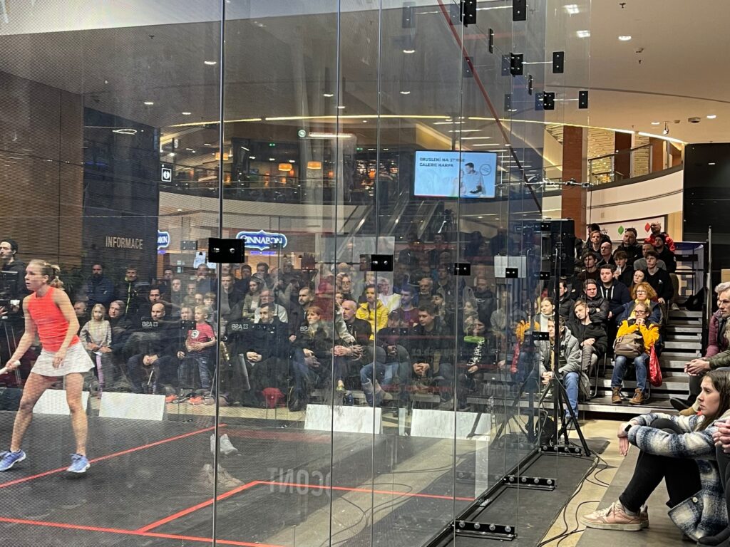 mobilní tribuny a hlediště pro sportovní a kulturní akce