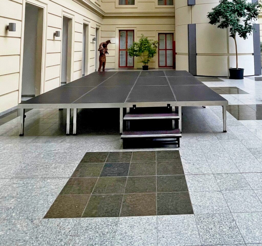 mobilní pódium výroba prodej pronájem pódií
